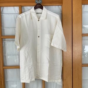 Batik Bay XL short sleeve ivory shirt
